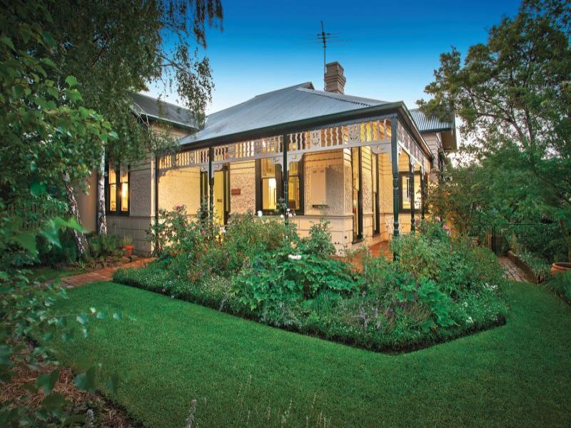 26 Belsize Avenue, Carnegie, Vic 3163 Property Details