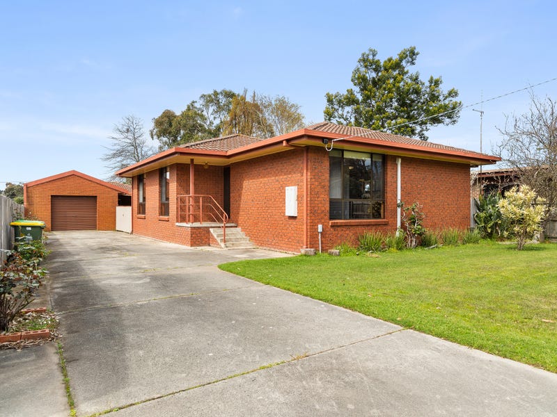 31 Birdwood Avenue, Cowes, Vic 3922 Property Details