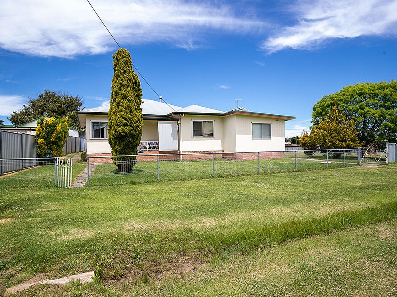 4 Diamond Street, Tingha, NSW 2369 Property Details