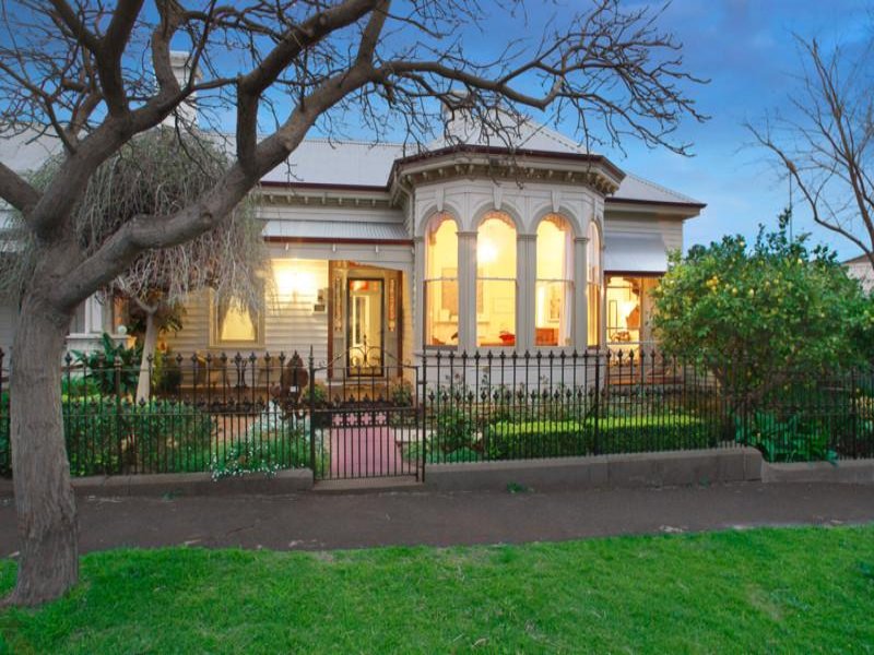 36 Alexandra Avenue, Geelong, Vic 3220 Property Details