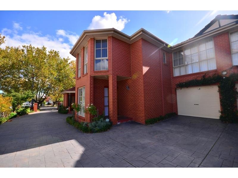 2/112 Atkinson Street, Oakleigh, VIC 3166
