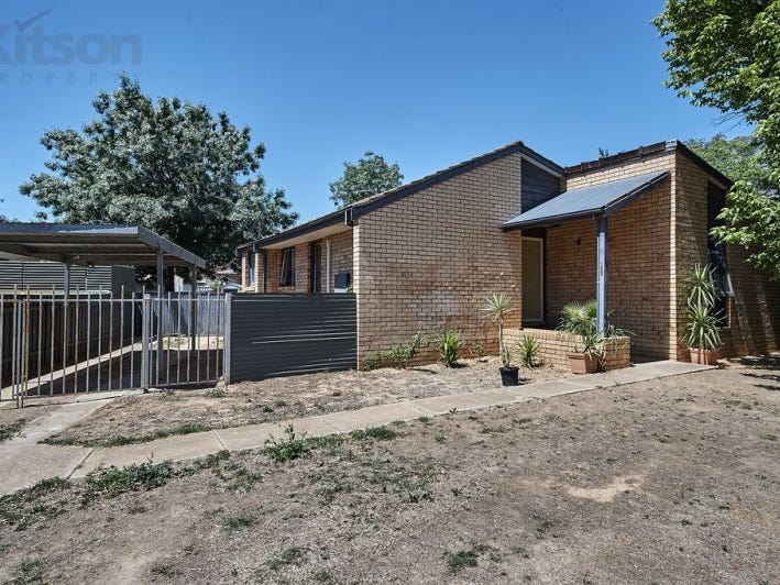 162 Raye Street, Tolland, NSW 2650 Property Details