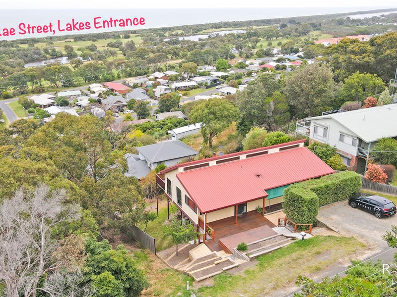 17 Mcrae Street, Lakes Entrance, VIC 3909