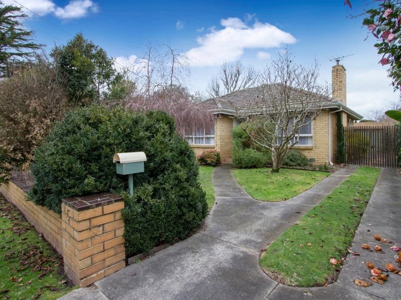 5 Tara Drive, Frankston, Vic 3199 Property Details