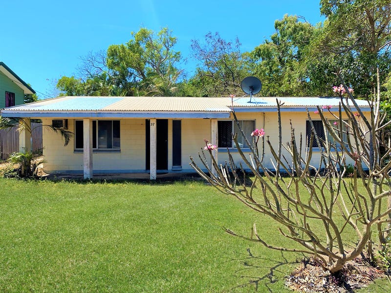 37 Walker St, Cooktown, Qld 4895 House for Sale