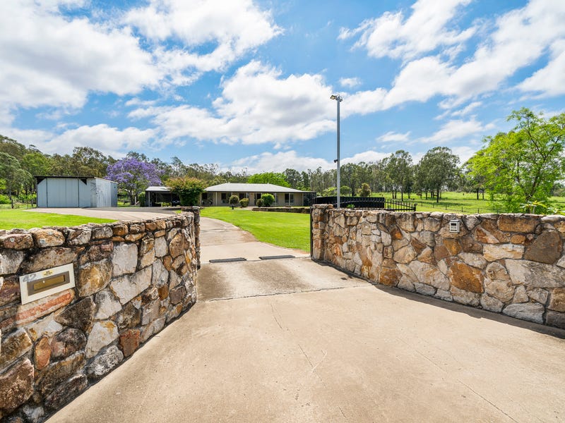 42 Bowen Street, Helidon, Qld 4344 Property Details