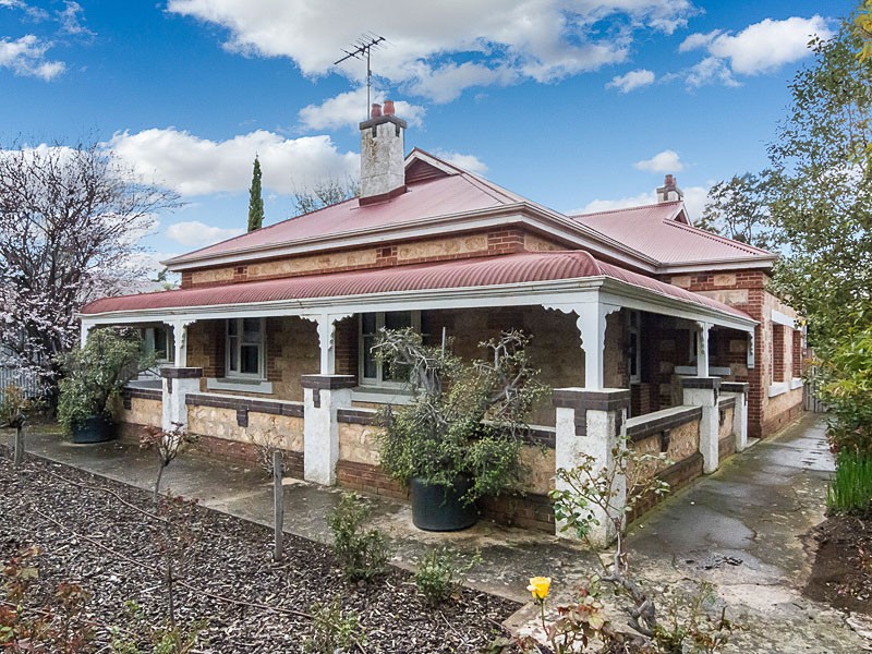 32 West Terrace, Strathalbyn, SA 5255 Property Details