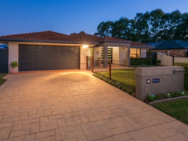 14 Moores Road, Redland Bay, Qld 4165