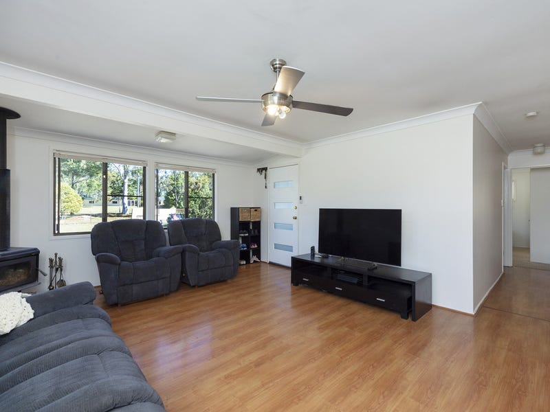 300 Middle Road, Boronia Heights, Qld 4124 House for Sale