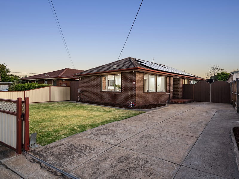 Houses for Sale in Keilor Park, VIC 3042