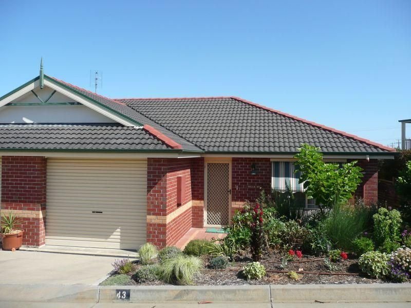 Villa 43/15 Canal Road, Paynesville, Vic 3880 Property Details