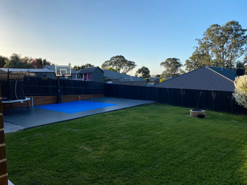 12 Timbertop Drive, Doreen, Vic 3754