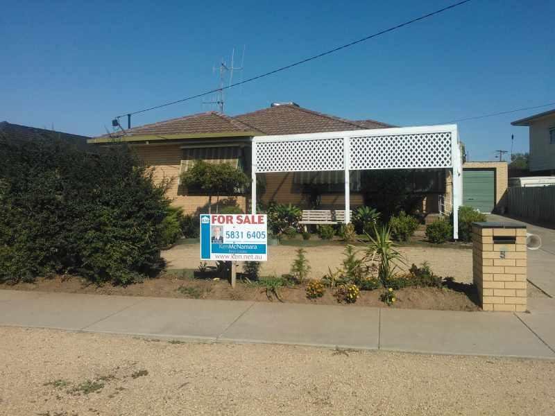 5 Street, Shepparton, Vic 3630 Property Details