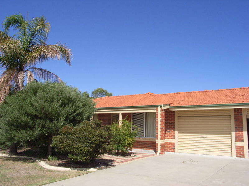 4/12 Mcnicholl Street, Rockingham, WA 6168