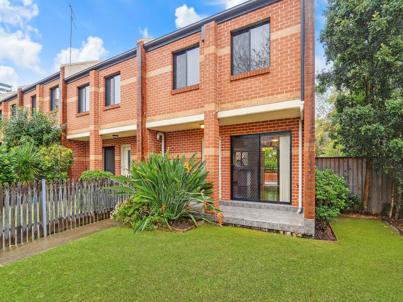 17/1016 Forbes Street, Hornsby, NSW 2077 Property Details