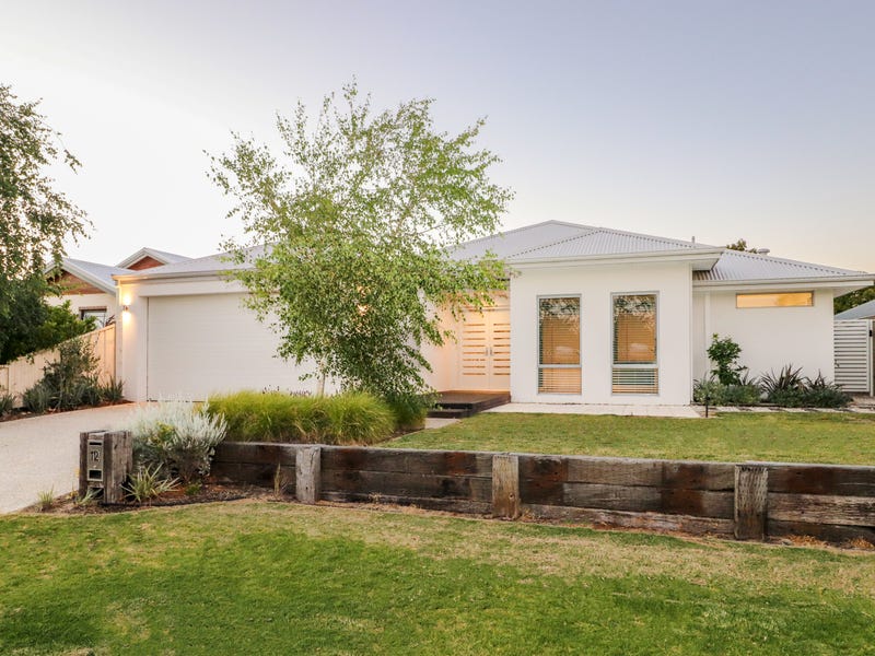 12 Prestwick Road, Dunsborough, WA 6281 Property Details