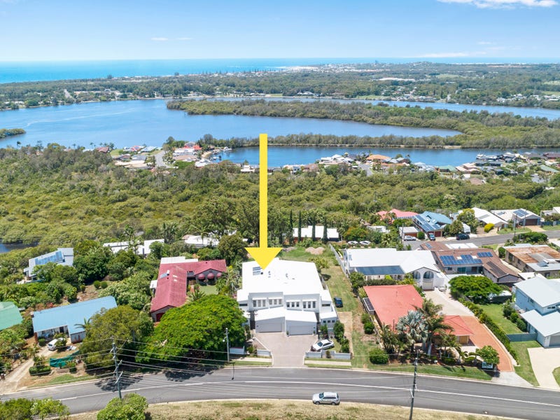 1/98 Terranora Road, Banora Point, NSW 2486 Duplex/Semidetached for