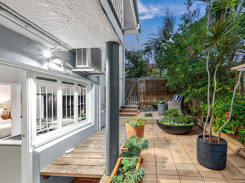 3/9 Lockhart Street, Woolloongabba, QLD 4102