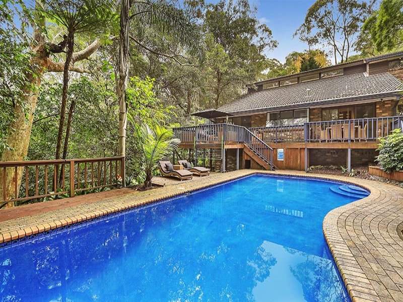 6 Campbell Drive, Wahroonga, NSW 2076 Property Details