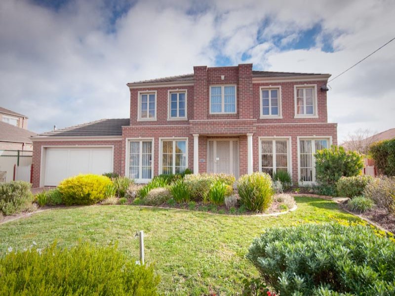 38 Skyline Drive, Gisborne, Vic 3437 Property Details