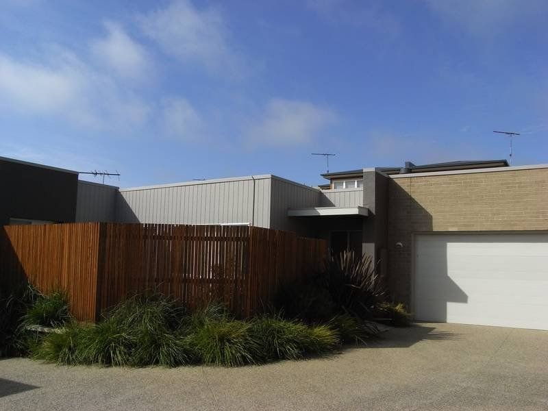 3/25 Zeally Bay Road, Torquay, Vic 3228 Property Details