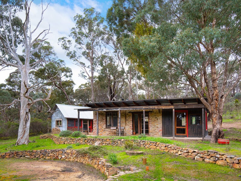 129 FryersTaradale Road, Fryerstown, Vic 3451 Property Details