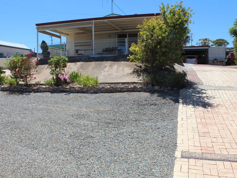 2B North Flinders Esplanade, Weeroona Island, SA 5495 House for Sale