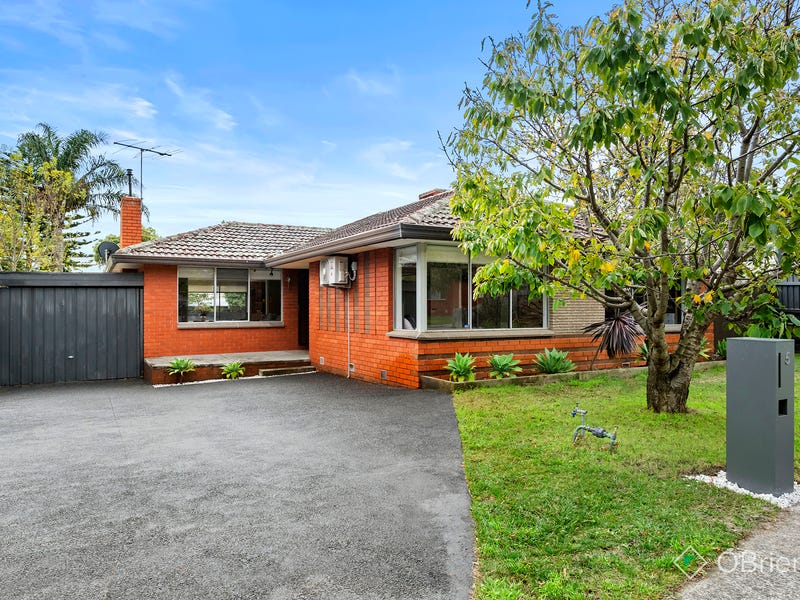 5 Merlin Court, Frankston, Vic 3199 Property Details