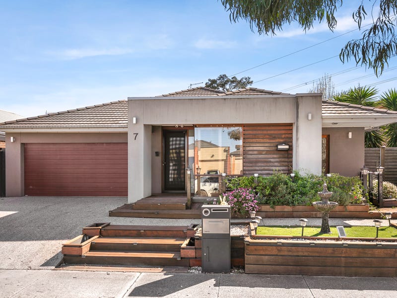 Real Estate & Property for Sale in Doreen, VIC 3754 (+1 location) Pg