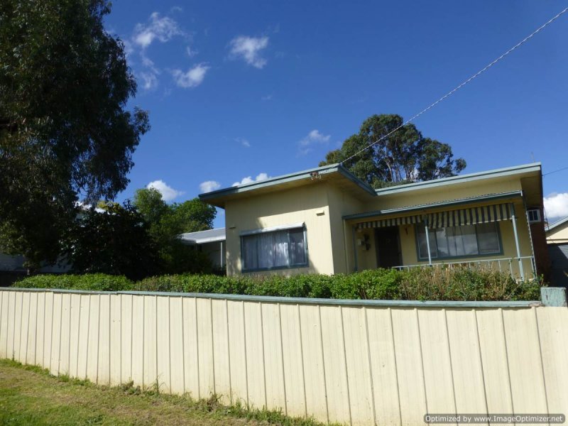 4 Ronald Street, Bruthen, Vic 3885 Property Details