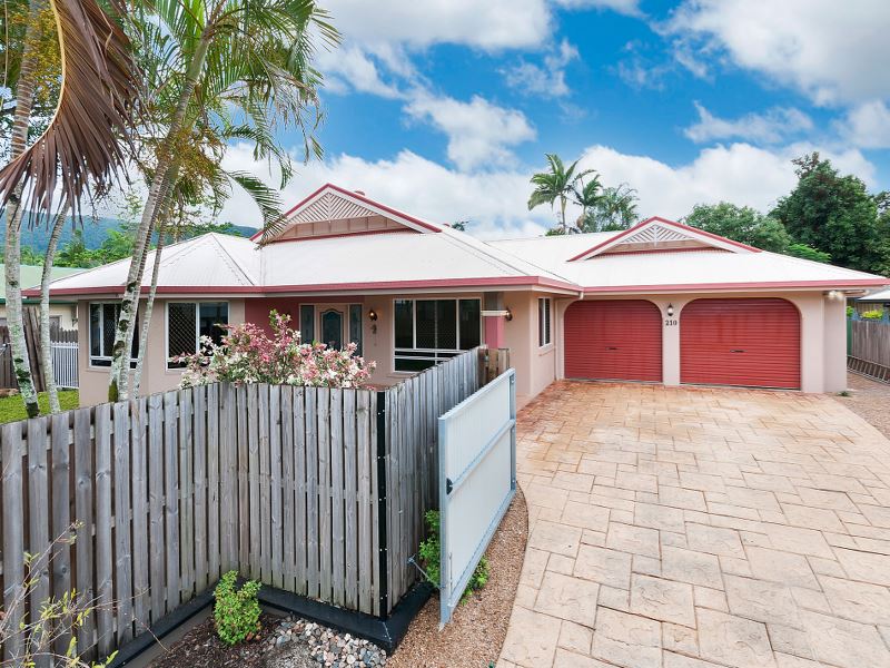 210 Robert Road, Bentley Park, QLD 4869