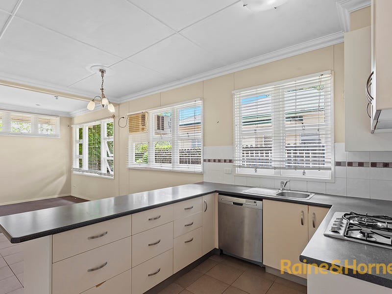 150 Mackenzie Street, East Toowoomba, QLD 4350