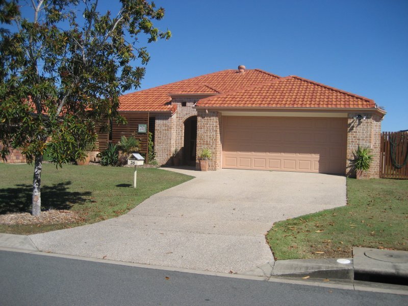 26 Toorak Street, Glenella, QLD 4740