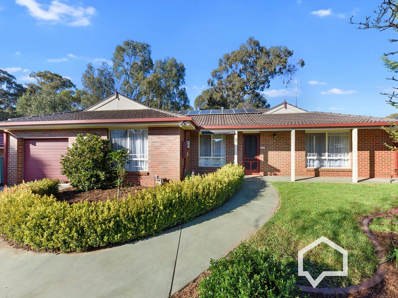 2/8 Oasis Gardens, Spring Gully, VIC 3550