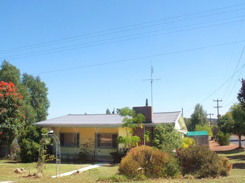 16 Hillman Street, Darkan, WA 6392 Property Details