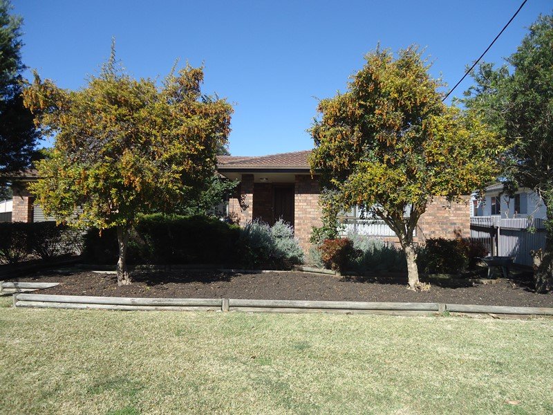 16 Adams Street, Heddon Greta, NSW 2321