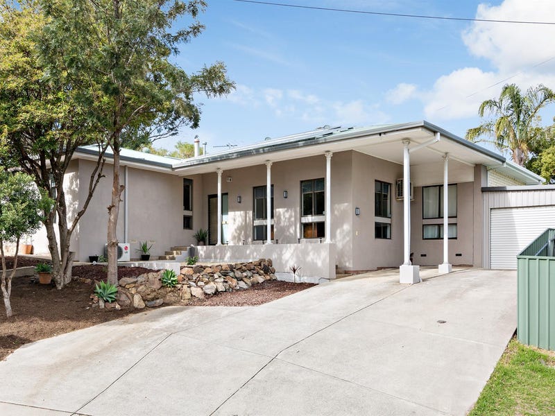 8 Glenloth Drive, Happy Valley, SA 5159