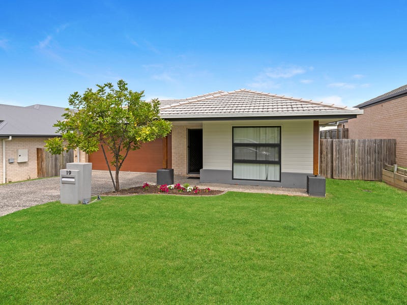 19 Tribeca Circuit, Coomera, QLD 4209