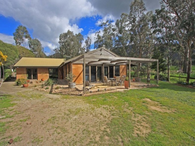 Property 105995180, Kiewa, Vic 3691 Property Details