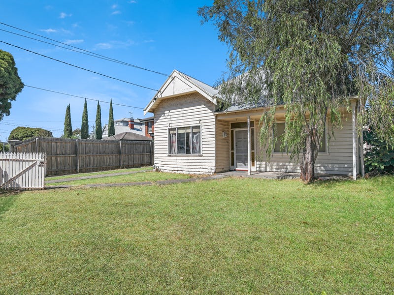 22 Rosstown Road, Carnegie, Vic 3163 - Property Details