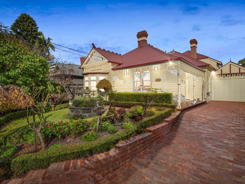 8 Bamfield Street, Sandringham, Vic 3191 Property Details