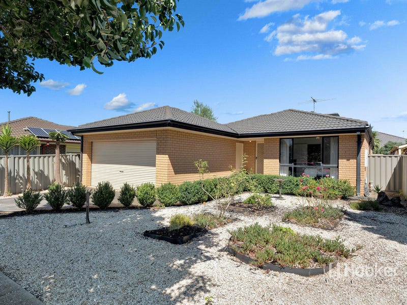 3 Lauderdale Drive, Tarneit, Vic 3029 House for Sale