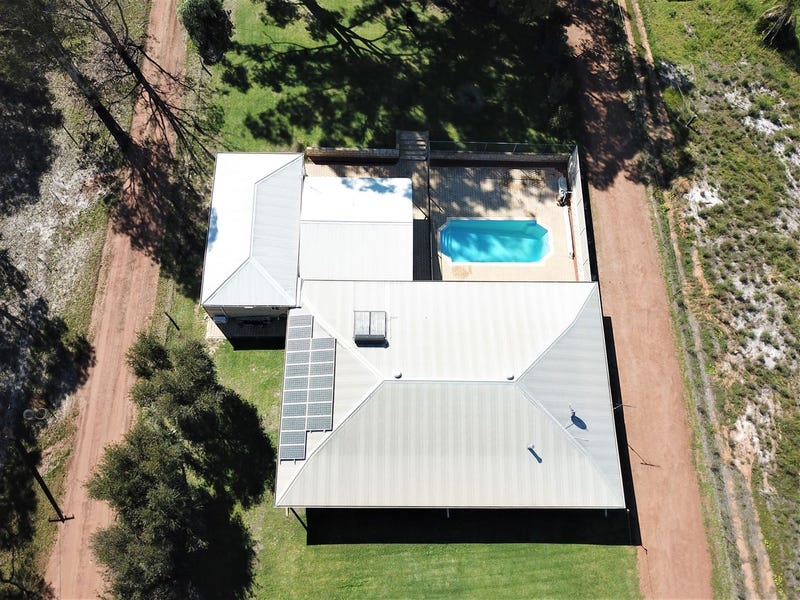 9 Edwards Place, Muchea, WA 6501 Property Details