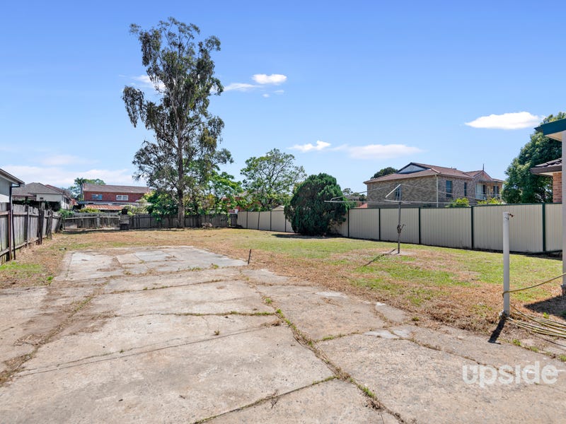 102 Hamilton Road, Fairfield, NSW 2165 Property Details