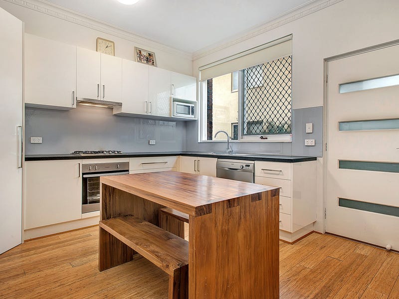 2/35 Flemington Street, Travancore, VIC 3032