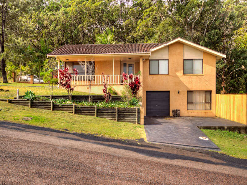39 Keats Avenue, Bateau Bay, NSW 2261
