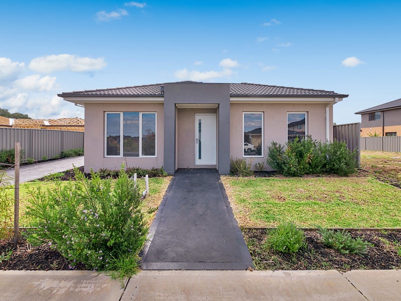 10 Godfrey Avenue, Cranbourne East, Vic 3977