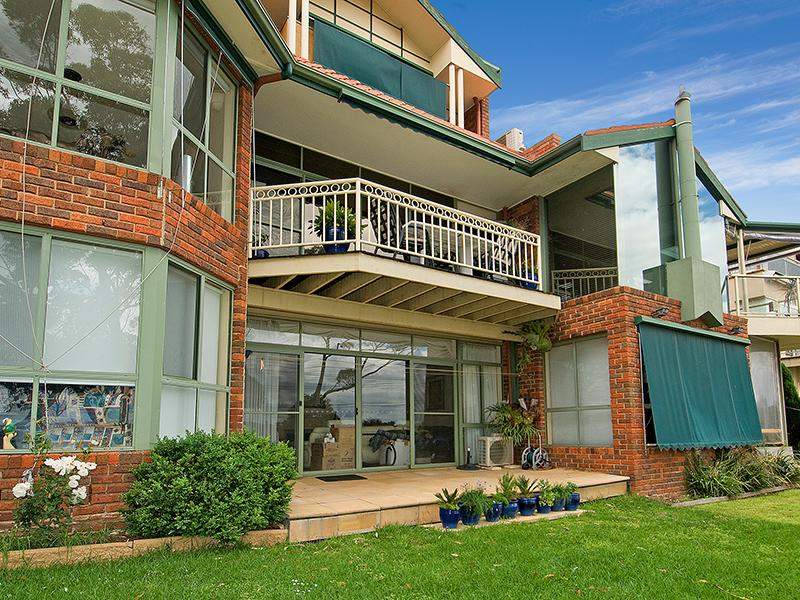 71 Fisher Parade, Ascot Vale, VIC 3032