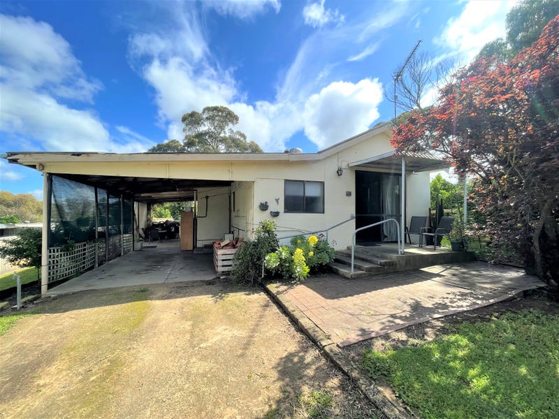 22 Magarey Crescent, Naracoorte, SA 5271 Property Details