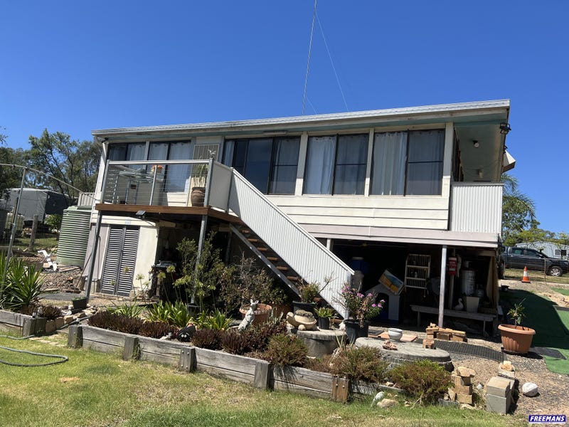 68 Markwell Street, Brooklands, Qld 4615 Property Details